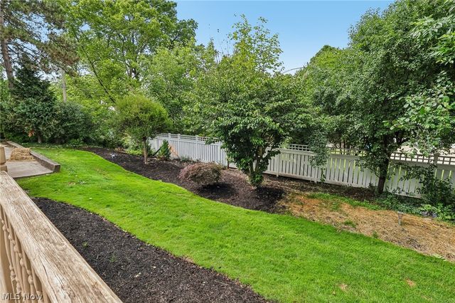 21299 S Woodland Road, Shaker Heights, OH 44122