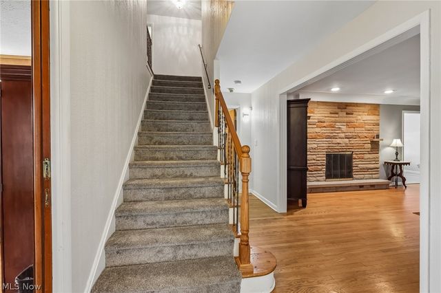 21299 S Woodland Road, Shaker Heights, OH 44122