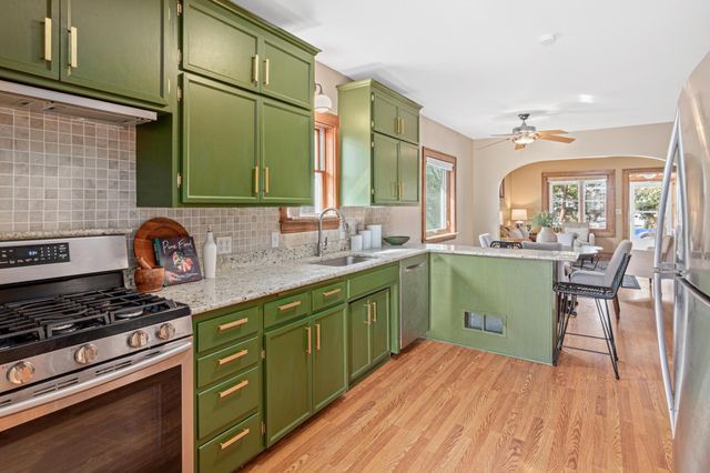 4445 43rd Avenue S, Minneapolis, MN 55406