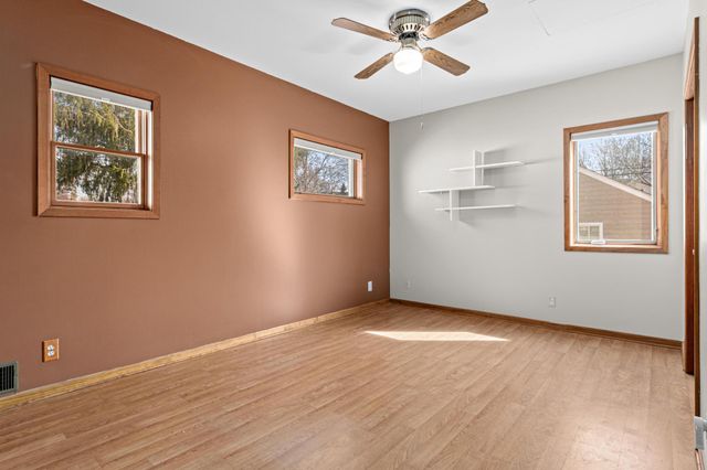 4445 43rd Avenue S, Minneapolis, MN 55406