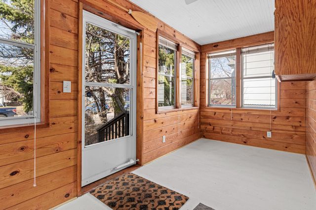 4445 43rd Avenue S, Minneapolis, MN 55406