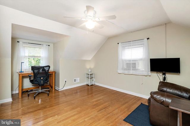 7 DOREEN RD, Hamilton, NJ 08690