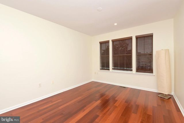 222 FOUNTAYNE LN, Lawrence Township, NJ 08648