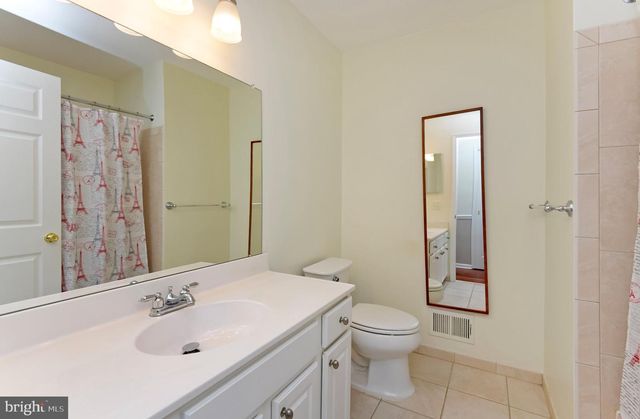 222 FOUNTAYNE LN, Lawrence Township, NJ 08648