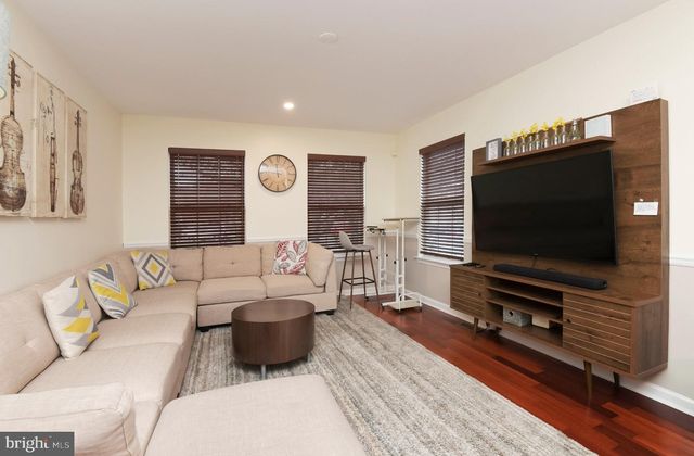 222 FOUNTAYNE LN, Lawrence Township, NJ 08648
