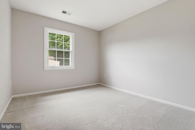 219 APPLE BLOSSOM CT, Vienna, VA 22181