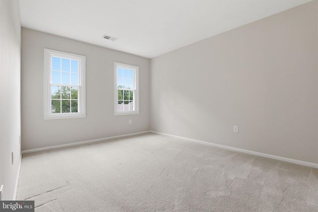 219 APPLE BLOSSOM CT, Vienna, VA 22181