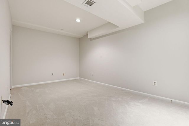 219 APPLE BLOSSOM CT, Vienna, VA 22181
