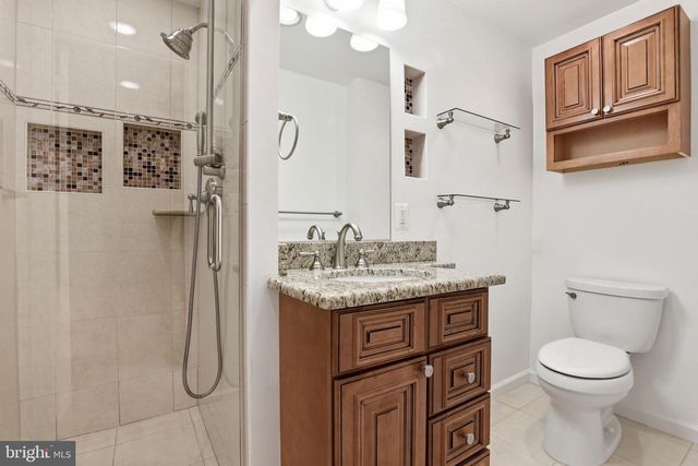 219 APPLE BLOSSOM CT, Vienna, VA 22181