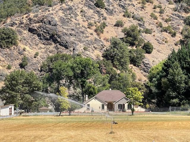 7813 Upper Applegate Road, Jacksonville, OR 97530