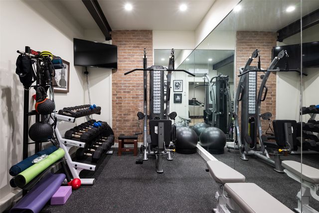 12 Royal Way, Dallas, TX 75229