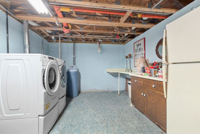 480 Nebraska B Court, Frankfort, IL 60423