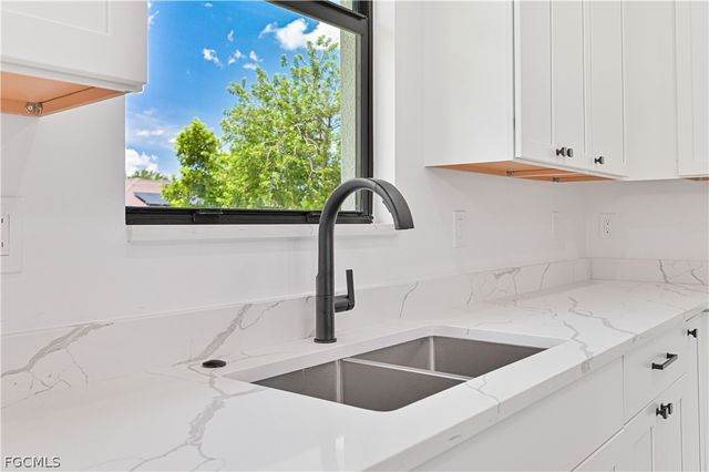 6109 Hershey AVE, Fort Myers, FL 33905