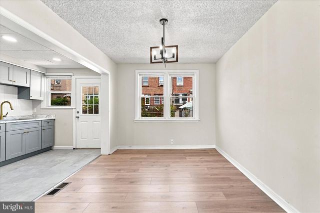 7221 GUYER AVE, Philadelphia, PA 19153