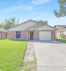 726 Corvette Court, Houston, TX 77060