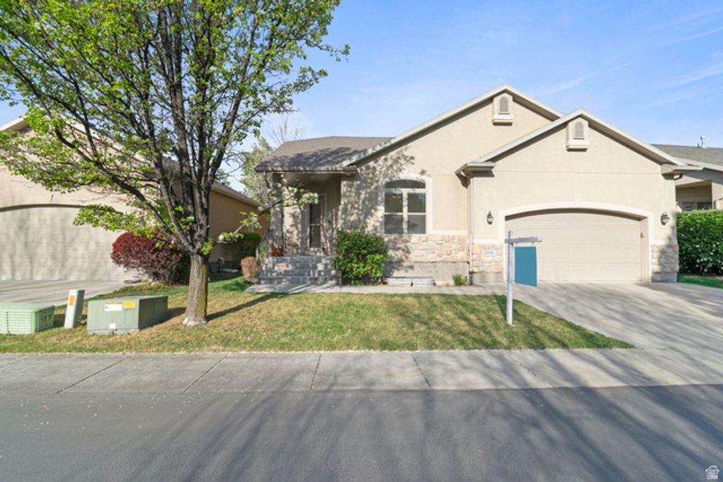 10956 S CRYSTAL VIEW WAY, South Jordan, UT 84095