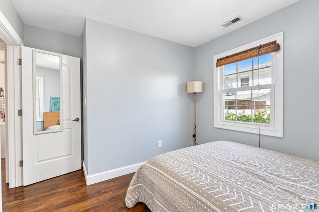 221 Third Avenue, West Haven, CT 06516
