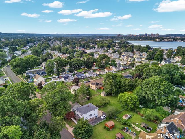 221 Third Avenue, West Haven, CT 06516