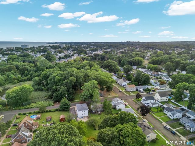 221 Third Avenue, West Haven, CT 06516