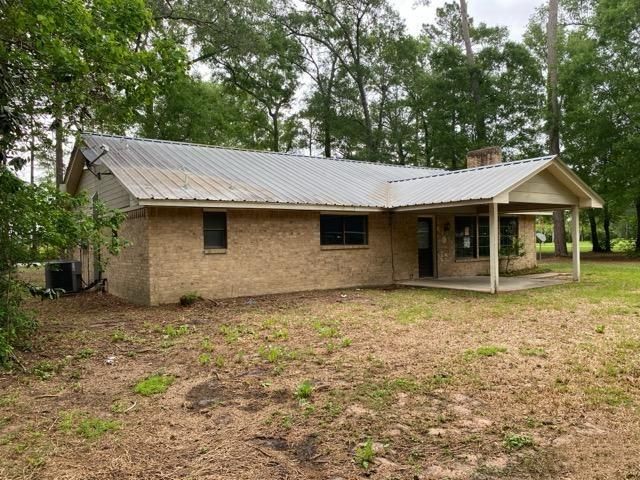 272 County Road 337, Cleveland, TX 77327