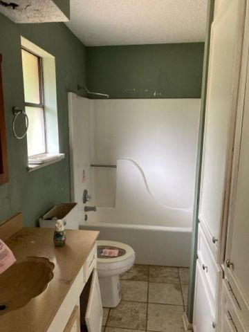 272 County Road 337, Cleveland, TX 77327