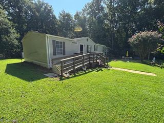 1761 Finch Farm Road, Trinity, NC 27370