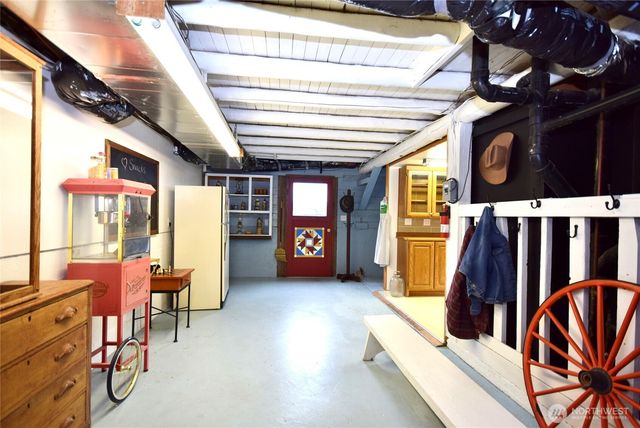 1734 Woodcock Road, Sequim, WA 98382