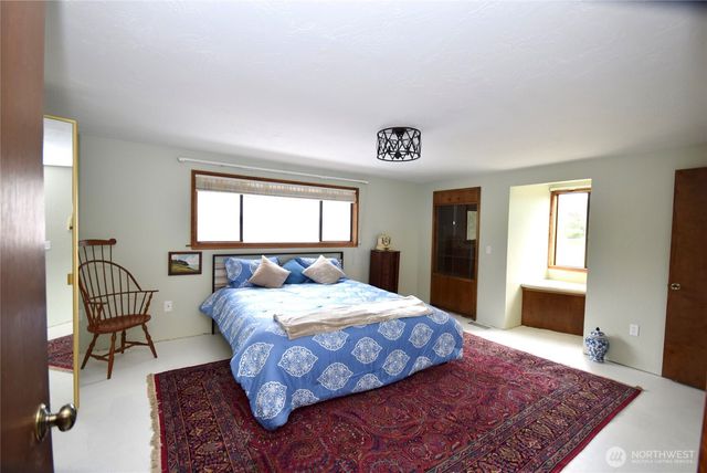 1734 Woodcock Road, Sequim, WA 98382