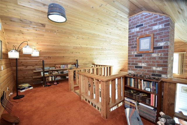 1734 Woodcock Road, Sequim, WA 98382