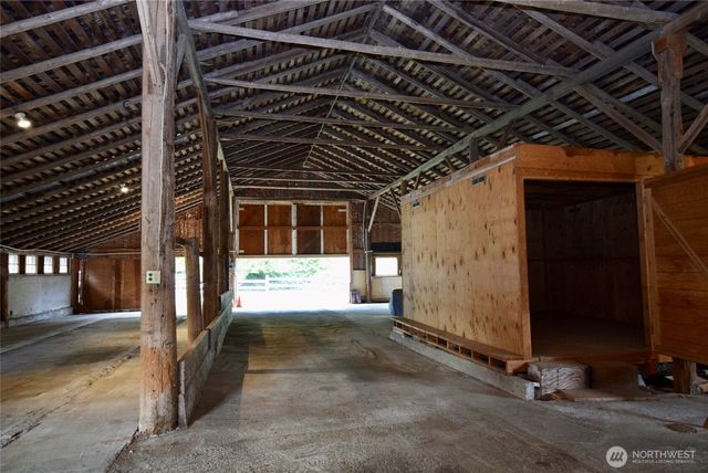 1734 Woodcock Road, Sequim, WA 98382