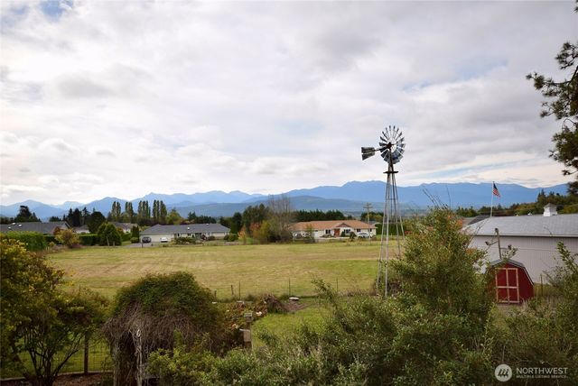 1734 Woodcock Road, Sequim, WA 98382