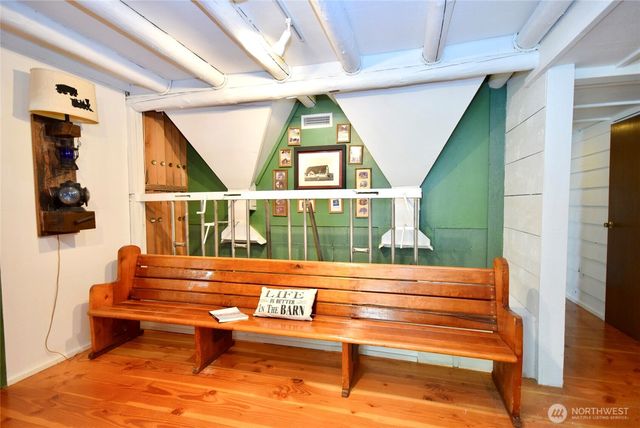 1734 Woodcock Road, Sequim, WA 98382