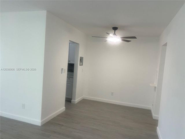 415 76th Street 8, Miami Beach, FL 33141