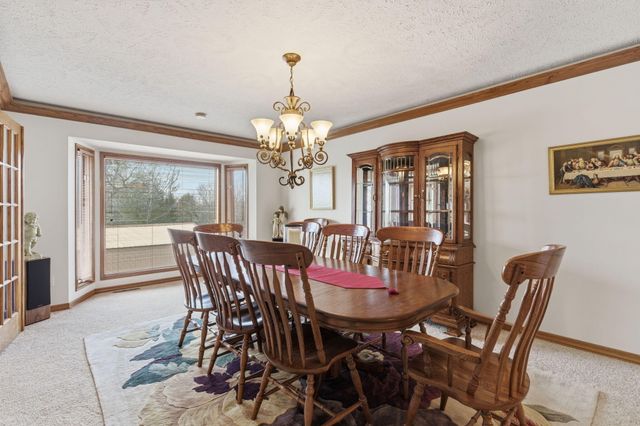 575 Holiday Acres Circle, Branson West, MO 65737