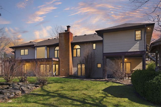 575 Holiday Acres Circle, Branson West, MO 65737