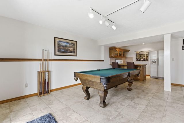 575 Holiday Acres Circle, Branson West, MO 65737