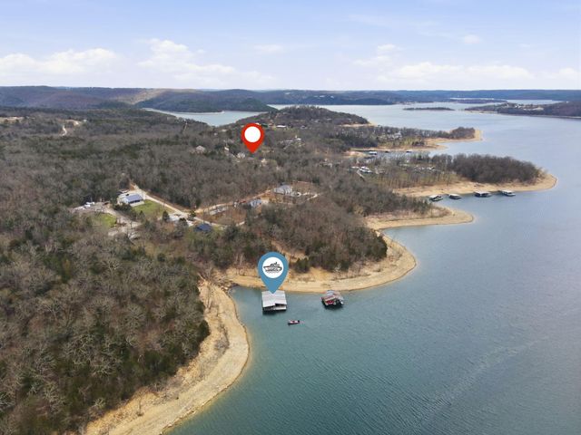 575 Holiday Acres Circle, Branson West, MO 65737