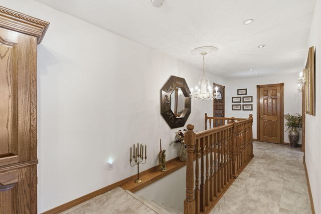 575 Holiday Acres Circle, Branson West, MO 65737