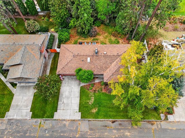 10117 N LARCHWOOD St, Spokane, WA 99208