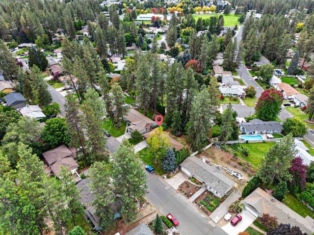 10117 N LARCHWOOD St, Spokane, WA 99208