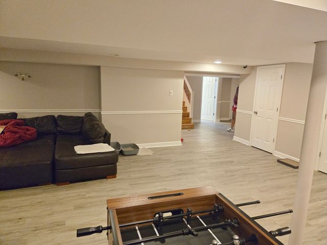 8059 S Sawyer Avenue, Chicago, IL 60652