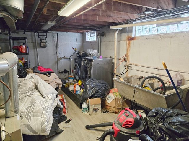 8059 S Sawyer Avenue, Chicago, IL 60652