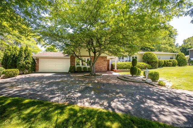 12 Lark Avenue, White Plains, NY 10607