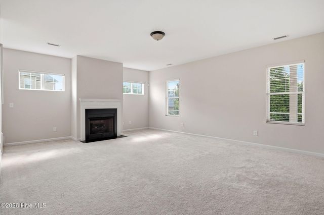 910 Highgrove Drive, Spring Lake, NC 28390