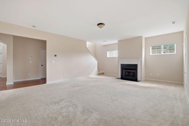 910 Highgrove Drive, Spring Lake, NC 28390