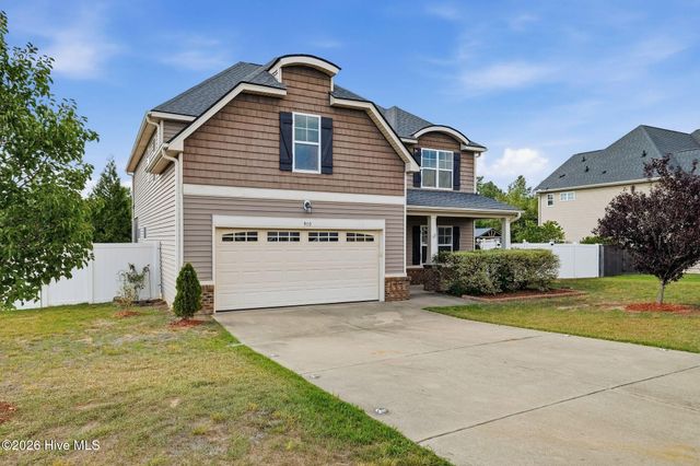 910 Highgrove Drive, Spring Lake, NC 28390