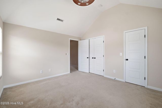 910 Highgrove Drive, Spring Lake, NC 28390