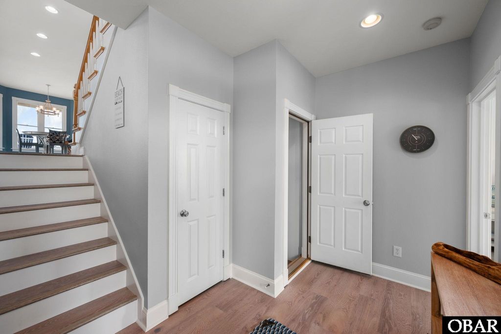 Image 30 of property listing at 39 Hammock Drive Lot 39, Manteo, NC 27954