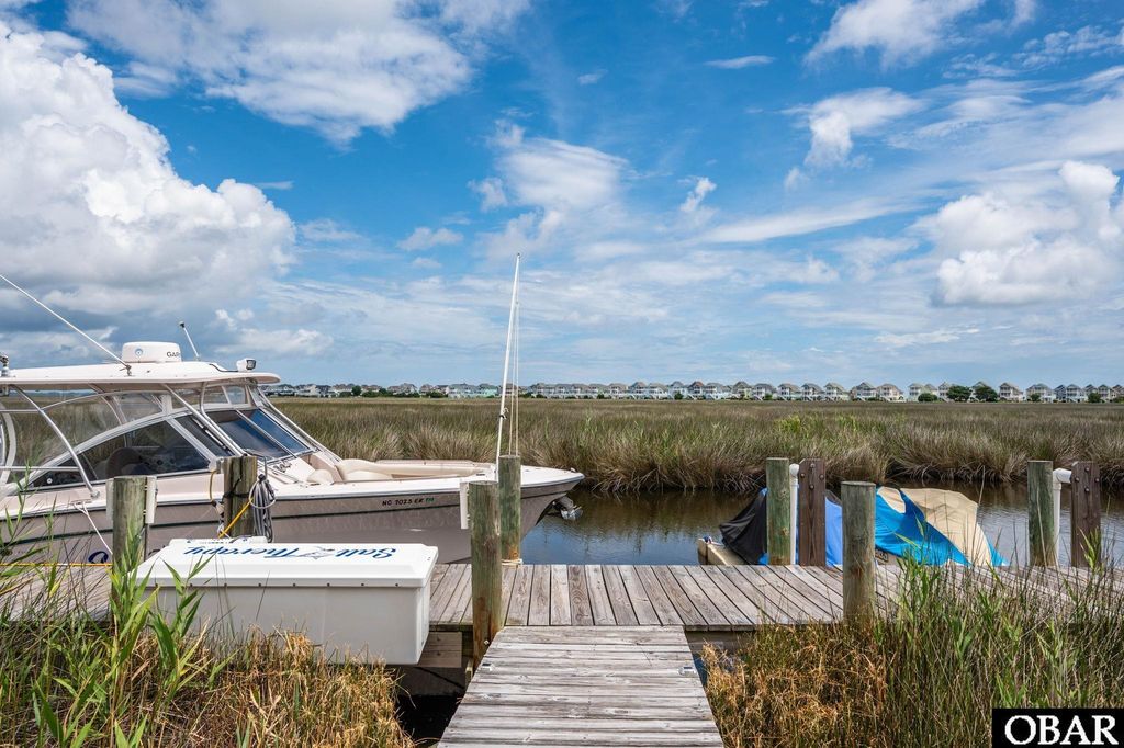 Image 34 of property listing at 39 Hammock Drive Lot 39, Manteo, NC 27954