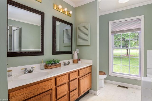 1117 Fairway Drive, Yadkinville, NC 27055
